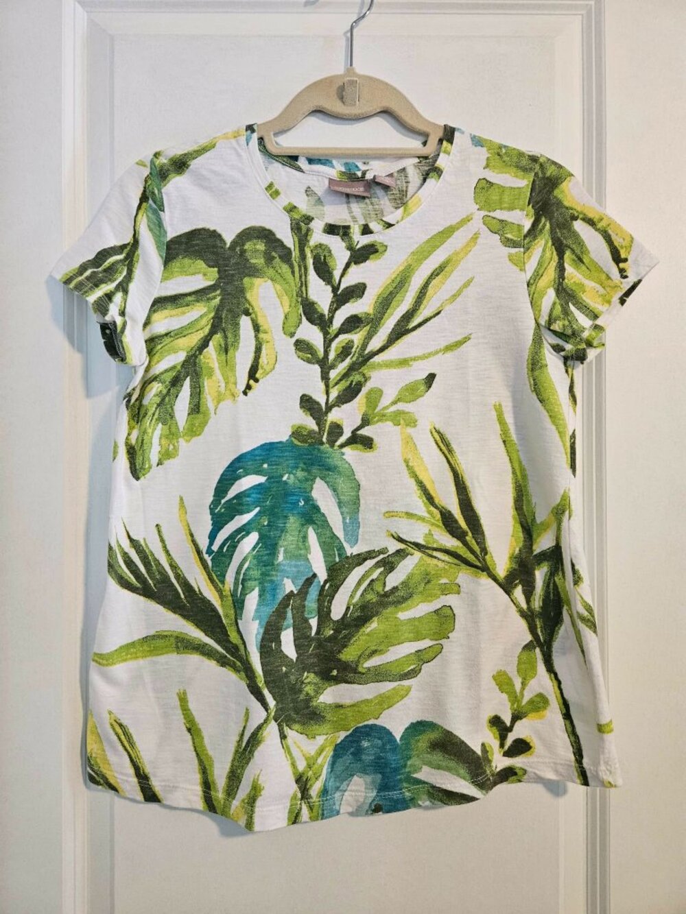 Chico’s Tropical Leaf Print Tee | 100% Cotton | Size 0 (US Small 4/6)